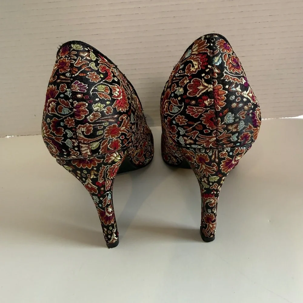 Rocket Dog Floral Tapestry Brocade‎ Beaded Pumps Boho Black Multi Womens 8M